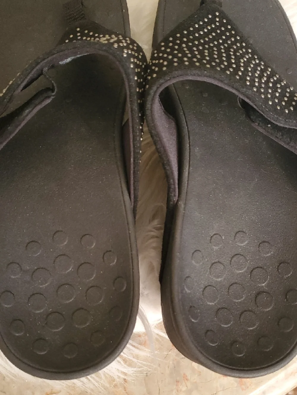 Vionic Black Studded Suede Toe-Post Sandals - Picture 10 of 14